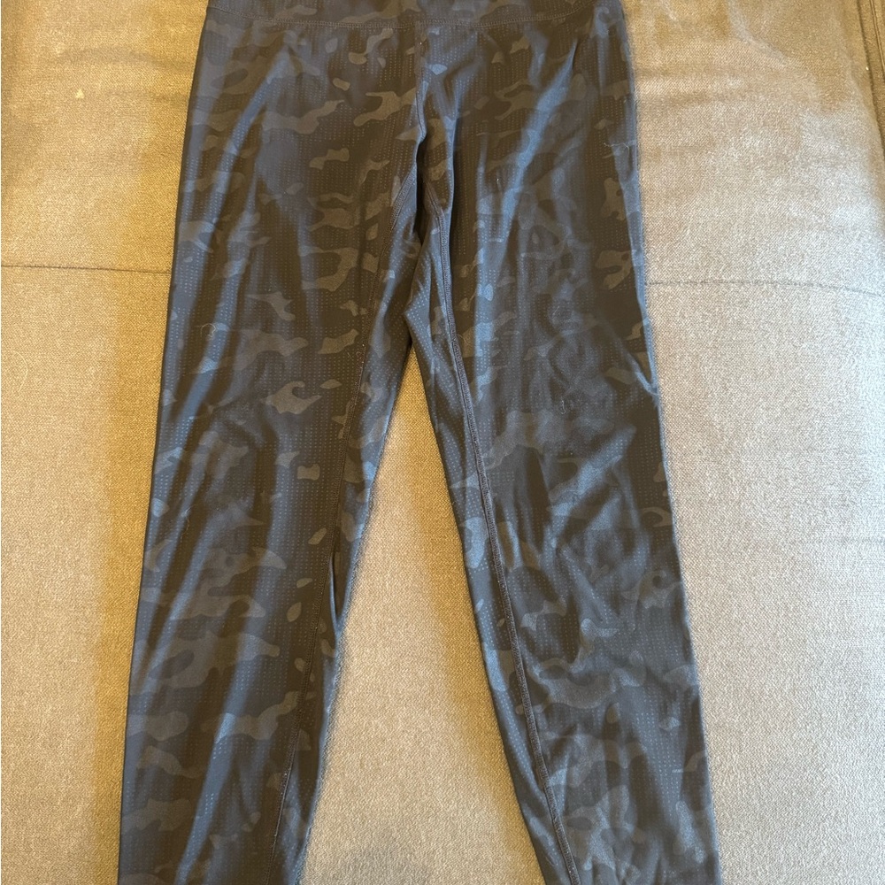 🖤🩶ZYIA athletic leggings. THREE PAIR, ONE PRICE🩶🖤 - Picture 8 of 8